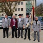 landesschützentag geislingen v.li. harald walter peter peiker 1.sm daniel guarraci fähnrich bernd kolberg eosm karin kolberg (002)