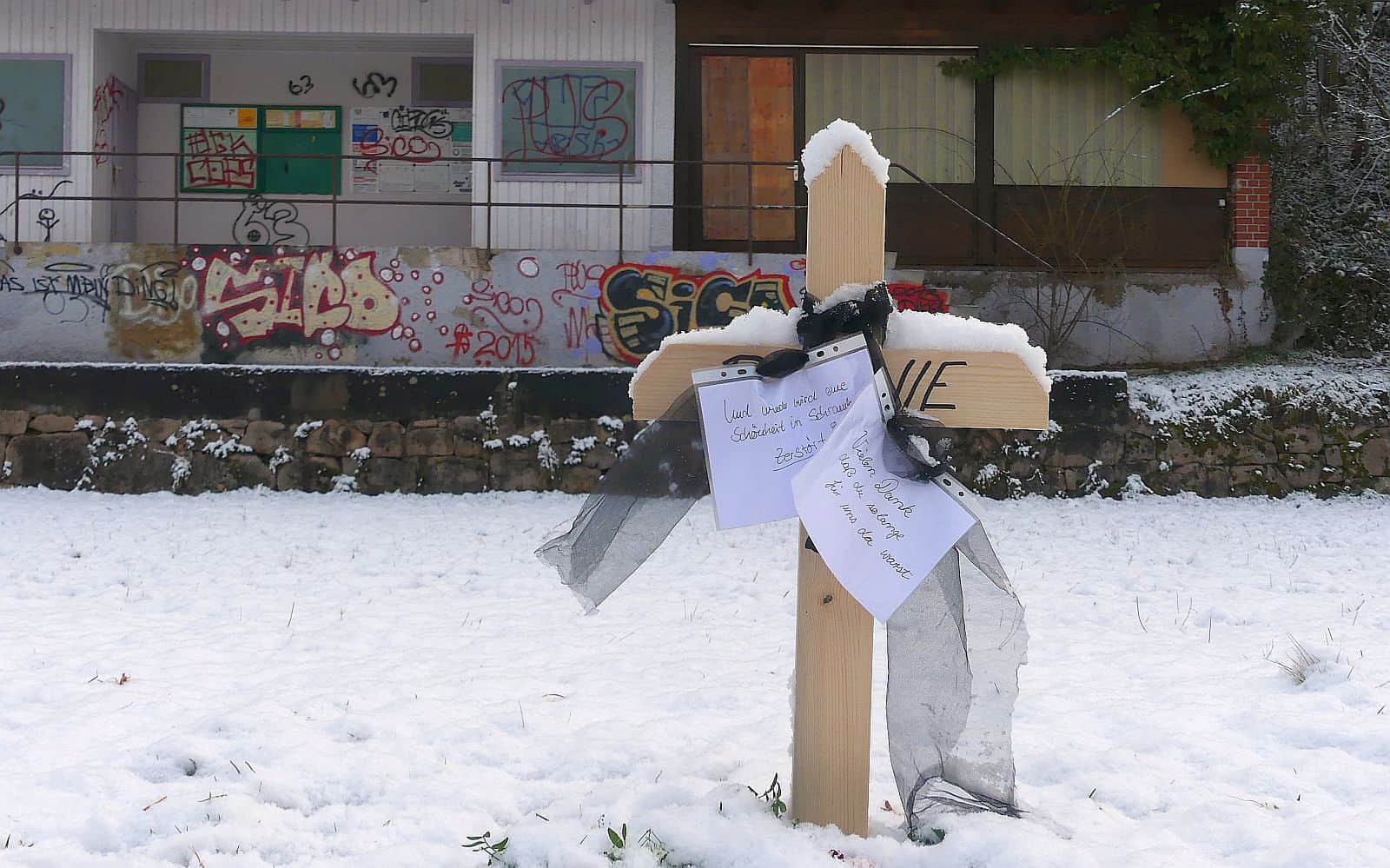 sonnenberg planie trauerkreuz dk 270220 (5)