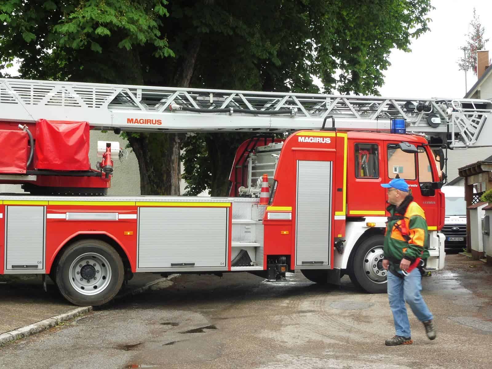 störche aktion feuerwehr dkhp 020624