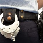 polizei handschellen symbol dk 110617 (1)