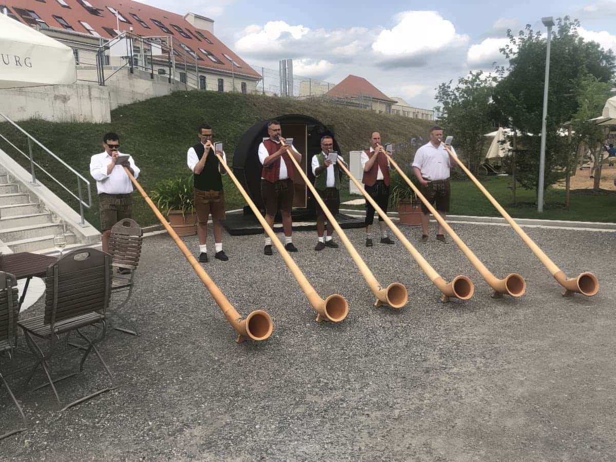 img 4497 154415 112817