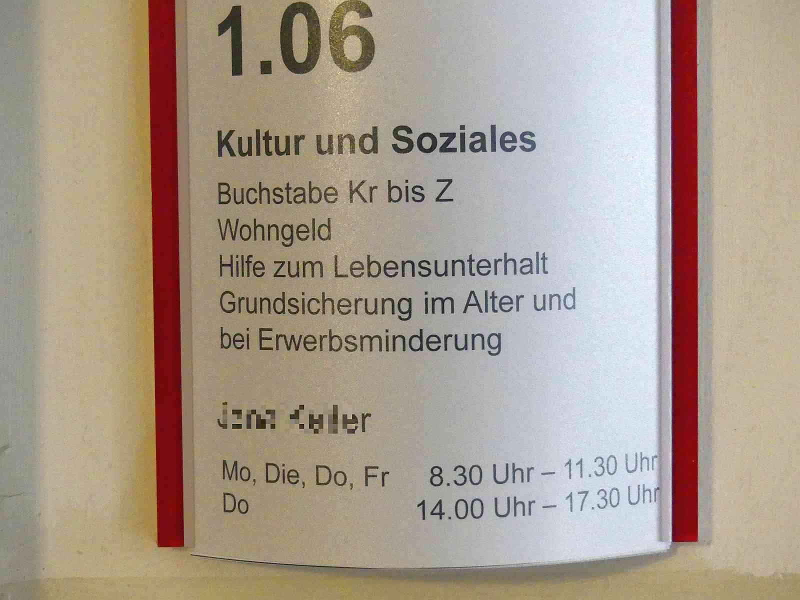 wohngeldstelle schild rathaus dk 140922 (3)