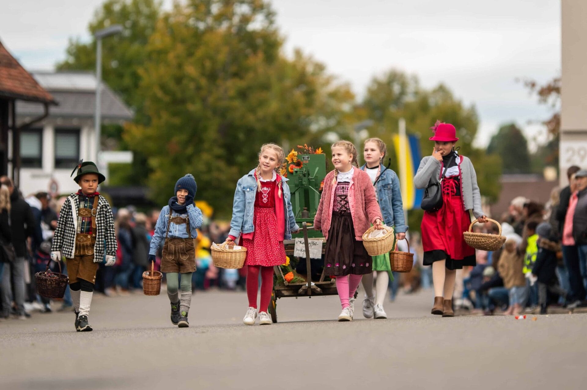 241006 saukirbeumzug 019