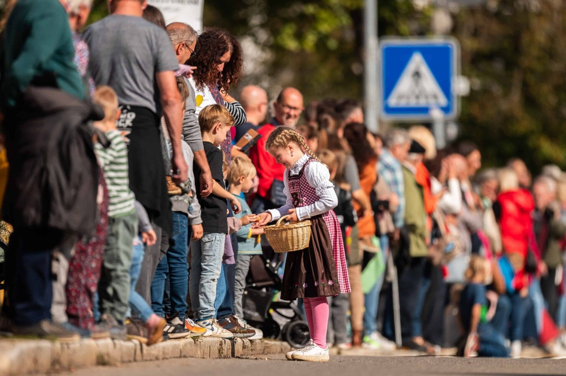 241007 saukirbeumzug montag 021