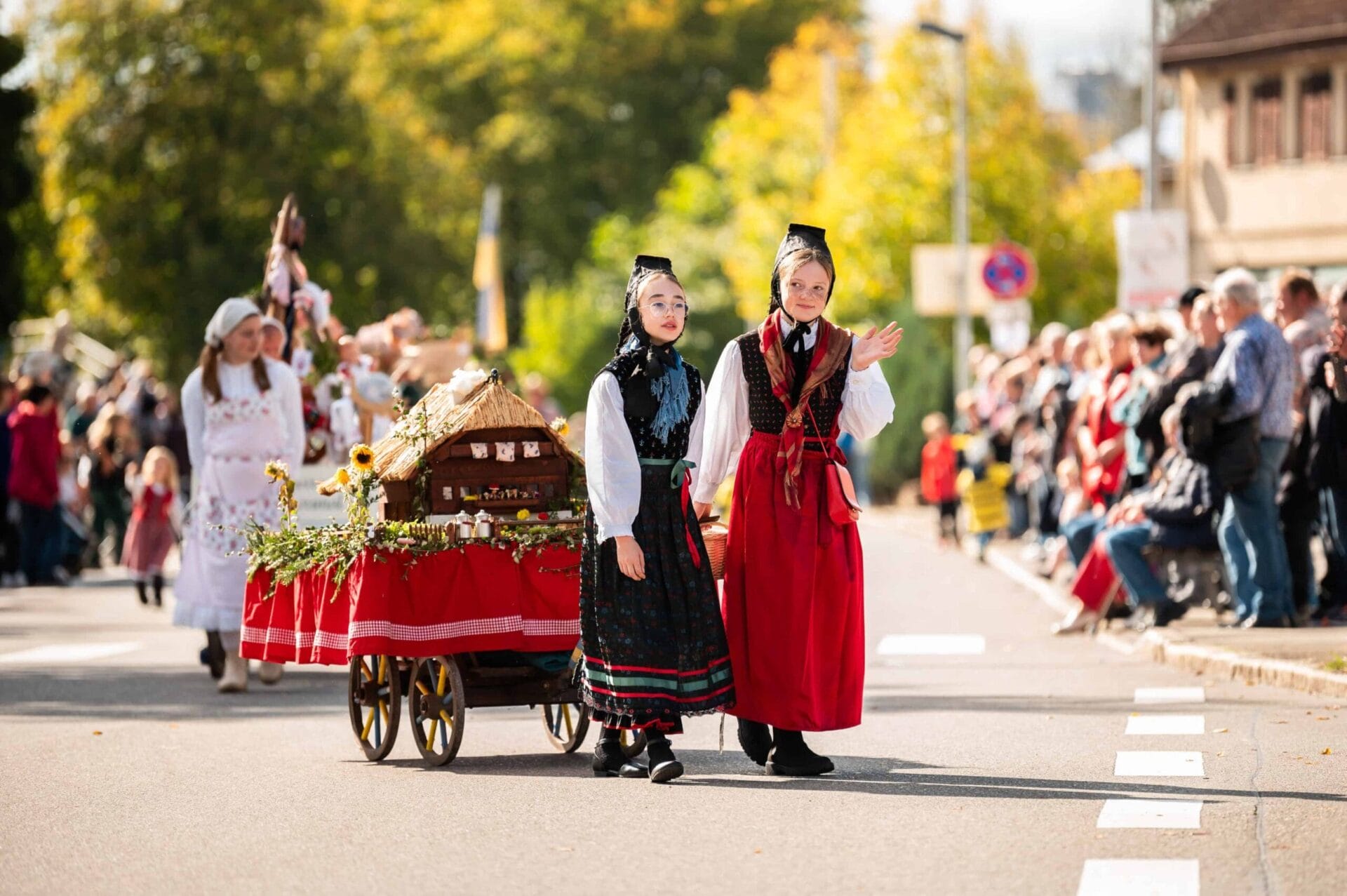 241007 saukirbeumzug montag 027