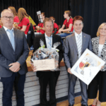 bürgermeister frank scholz wird zum ehrenbürger der gemeinde dietingen ernannt 1