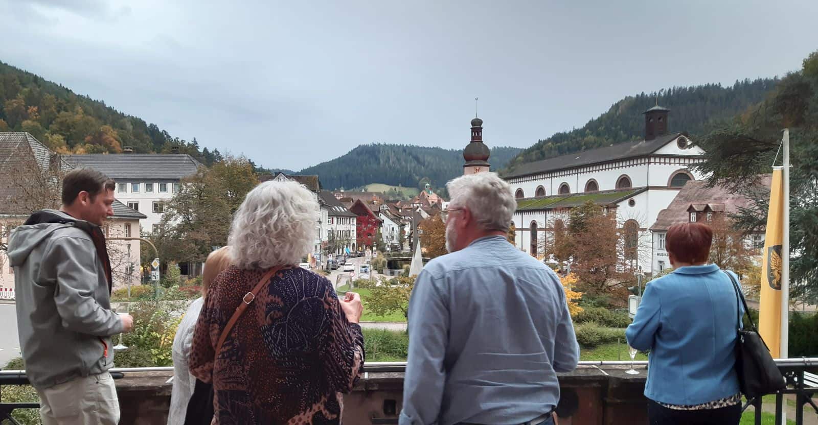 gespräche auch auf dem balkon des schlosses dk dk 141024